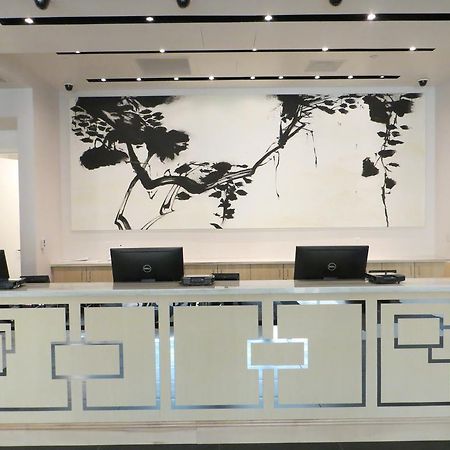 לאס וגאס Lucky Dragon Hotel מראה חיצוני תמונה
